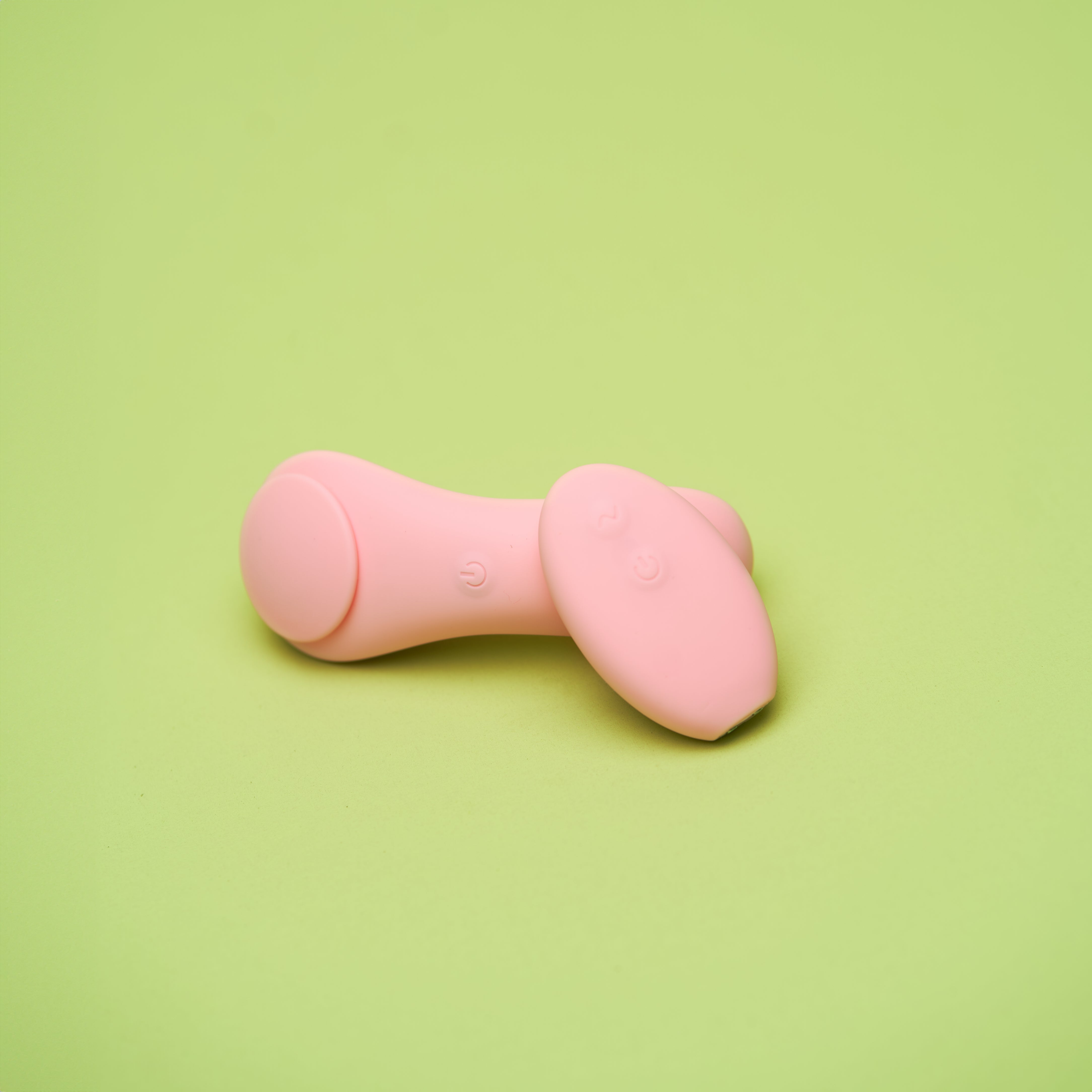 Pixie — charging case